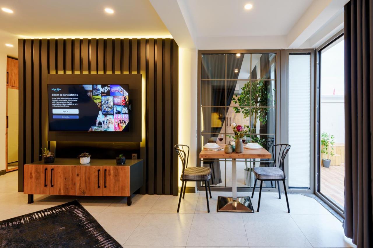 Mrt Suites Lara Antalya Exterior photo