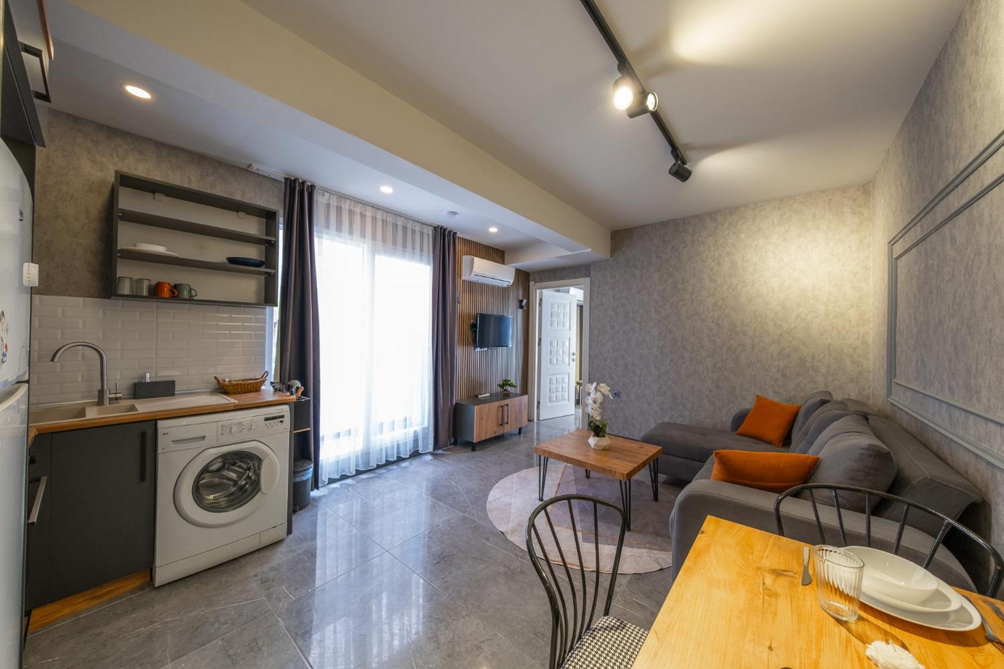 Mrt Suites Lara Antalya Exterior photo
