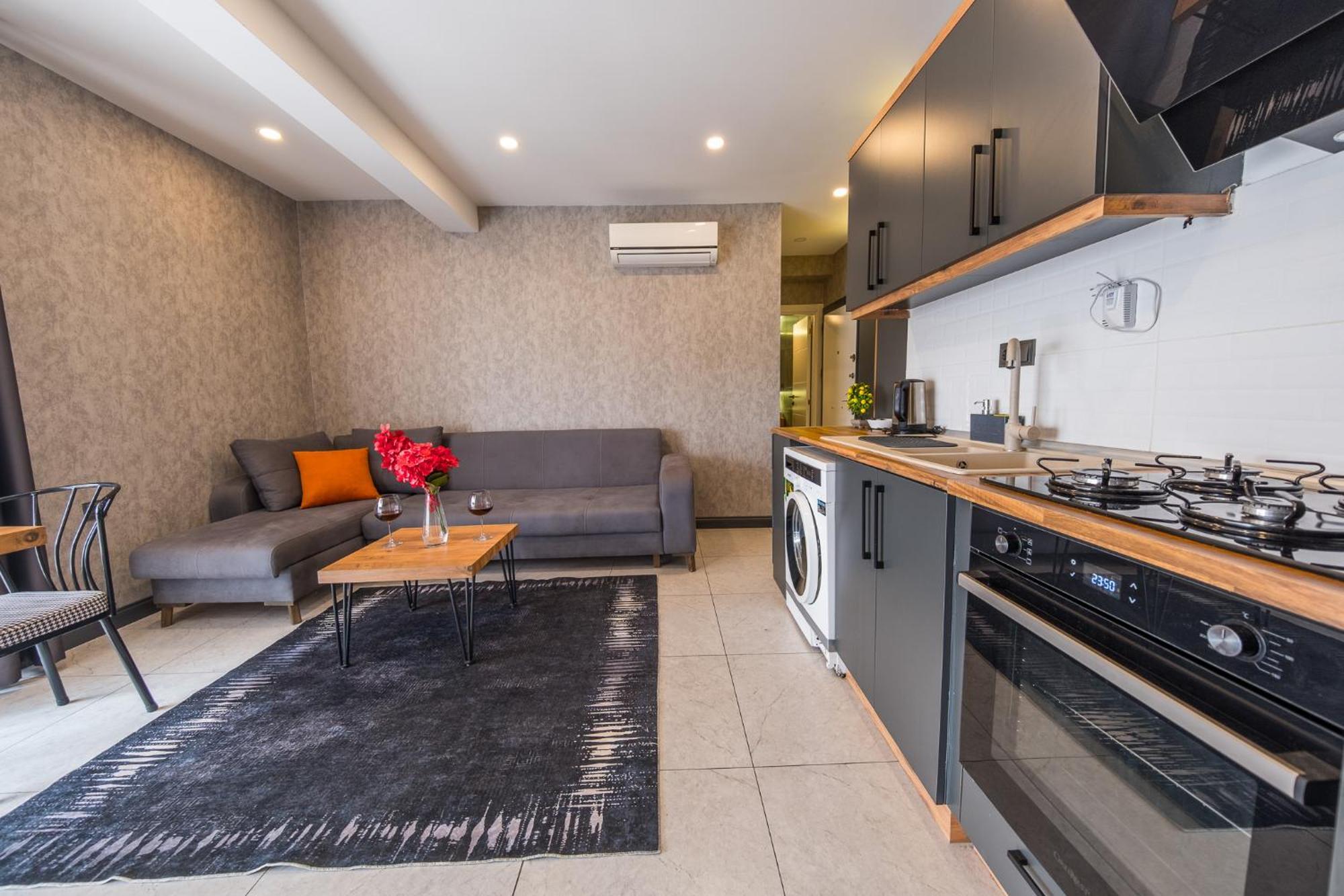 Mrt Suites Lara Antalya Exterior photo
