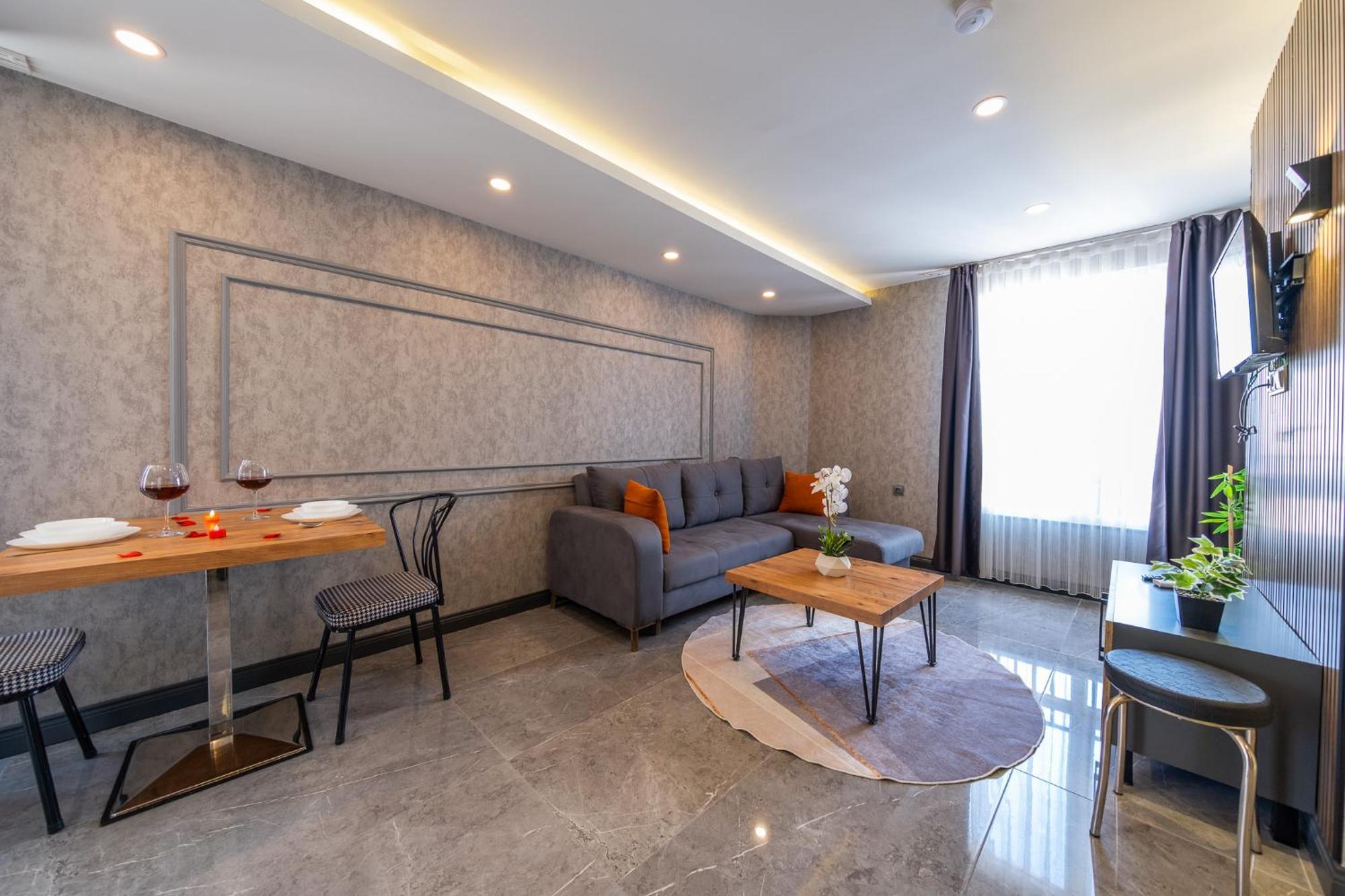 Mrt Suites Lara Antalya Exterior photo